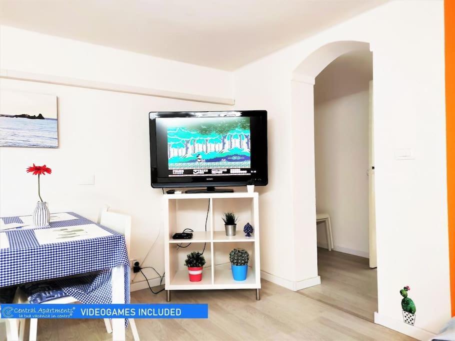 Central Apartments Mezzanine - 1 Min To Via Etnea Catania Luaran gambar