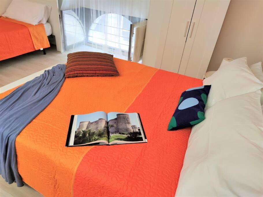 Central Apartments Mezzanine - 1 Min To Via Etnea Catania Luaran gambar
