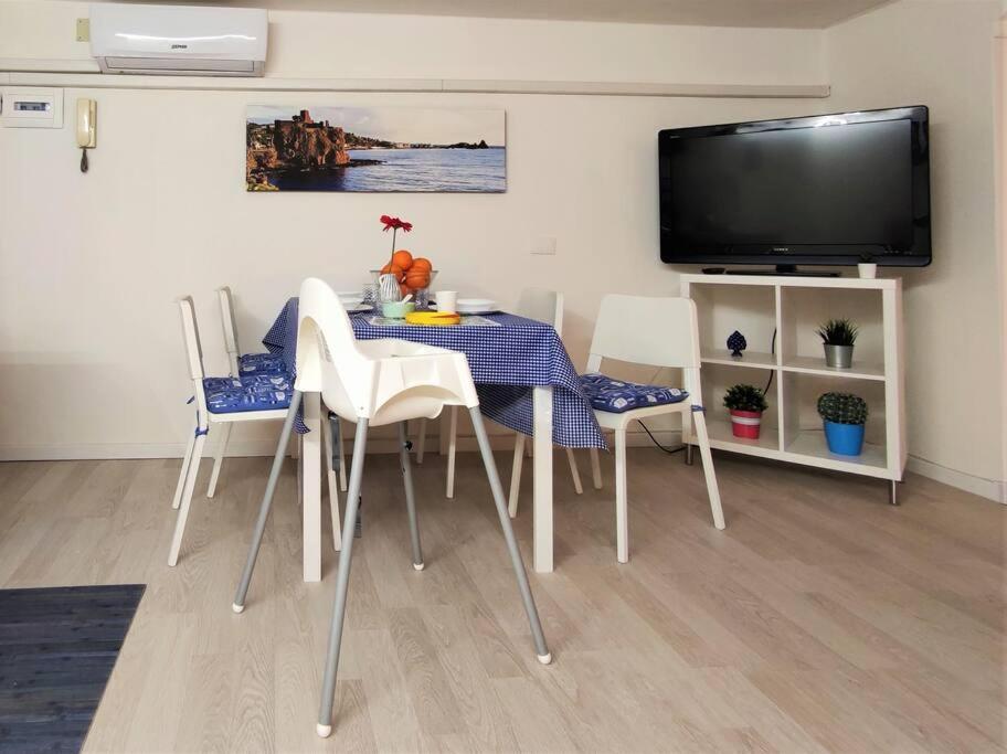 Central Apartments Mezzanine - 1 Min To Via Etnea Catania Luaran gambar